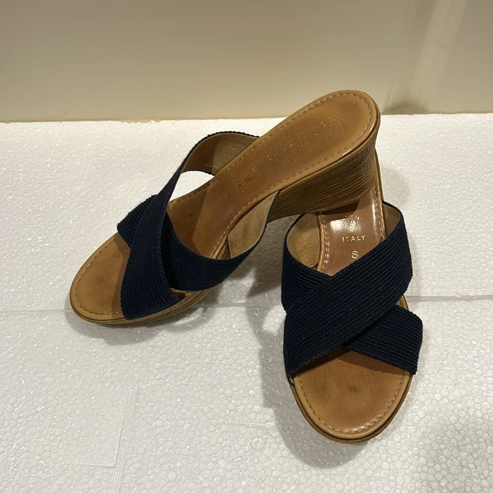 Italian Shoemakers wedge slip on crisscross Sandals made in Italy womens size 8